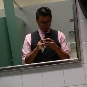 Meet your Posher, Travis